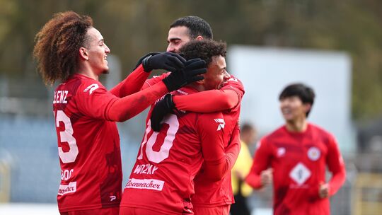 Fußball-Oberliga: FC Rot-Weiss Koblenz - SV Auersmacher