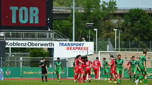 4251457_1_figurenolazyxl_fuball-oberliga-fc-rot-weiss-koblenz-fv-engers